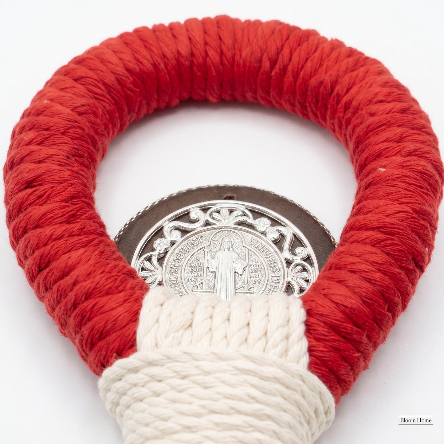 Bendición de Lujo San Benito  Edición "Gran Relieve" con Tejido de Algodón Reforzado rojo