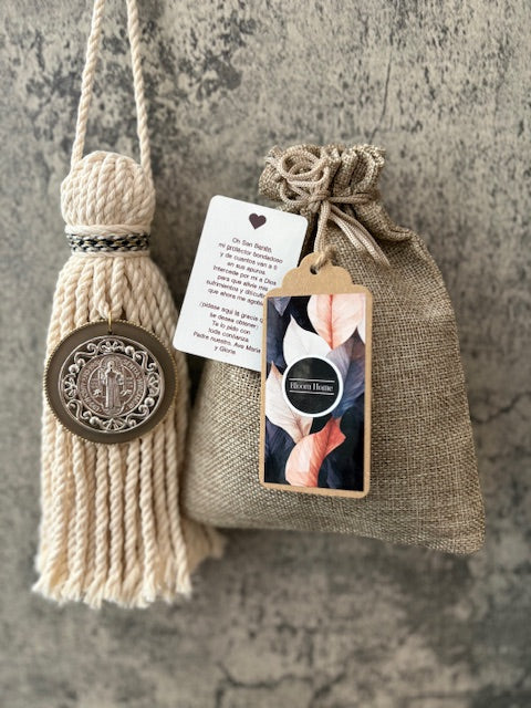 Bendicion modelo 1 de San Benito crudo