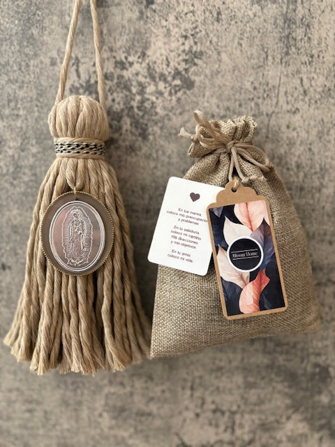 Bendicion modelo 1 de Virgen Gudalupe Arena