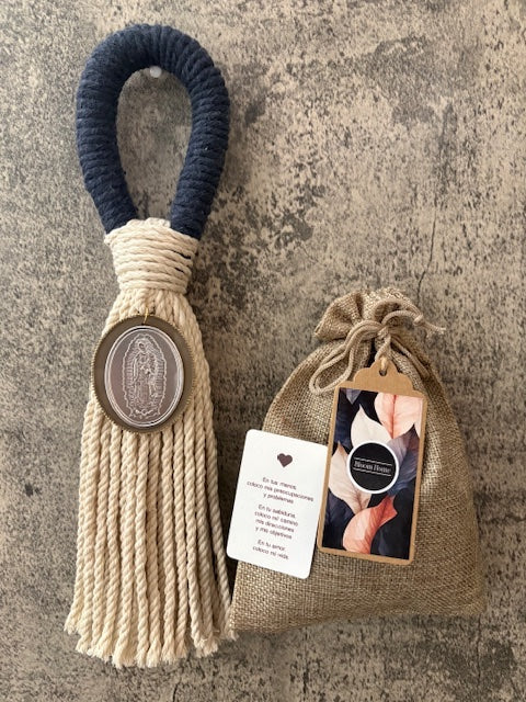 Bendicion modelo 2 Virgen Crudo y asa Azul Marino