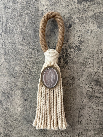 Bendicion modelo 2 Virgen Crudo y asa Sisal