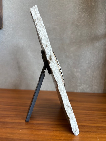 Retablo religioso de cemento Cuz San Benito